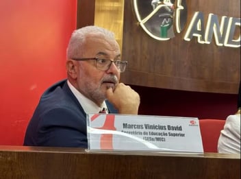Novo secretario MEC
